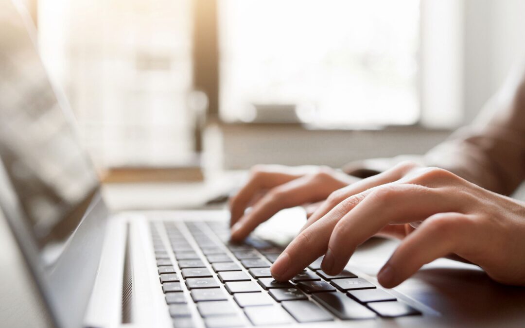 Cómo elegir el servicio de transcripción legal adecuado
